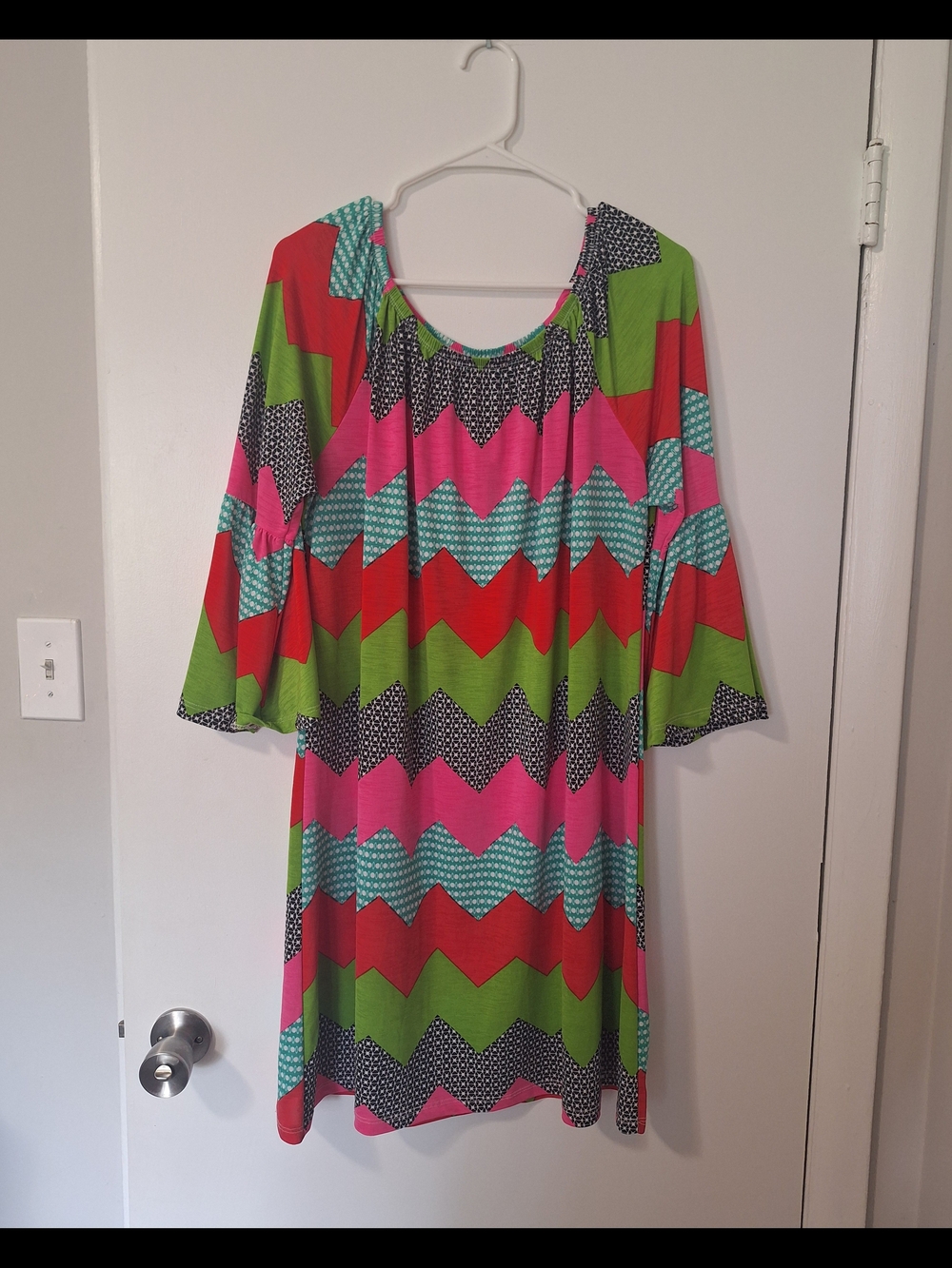 PLUS R. Rouge Colorful Chevron Mini Dress with Bell Sleeves Y2K Size 3x
